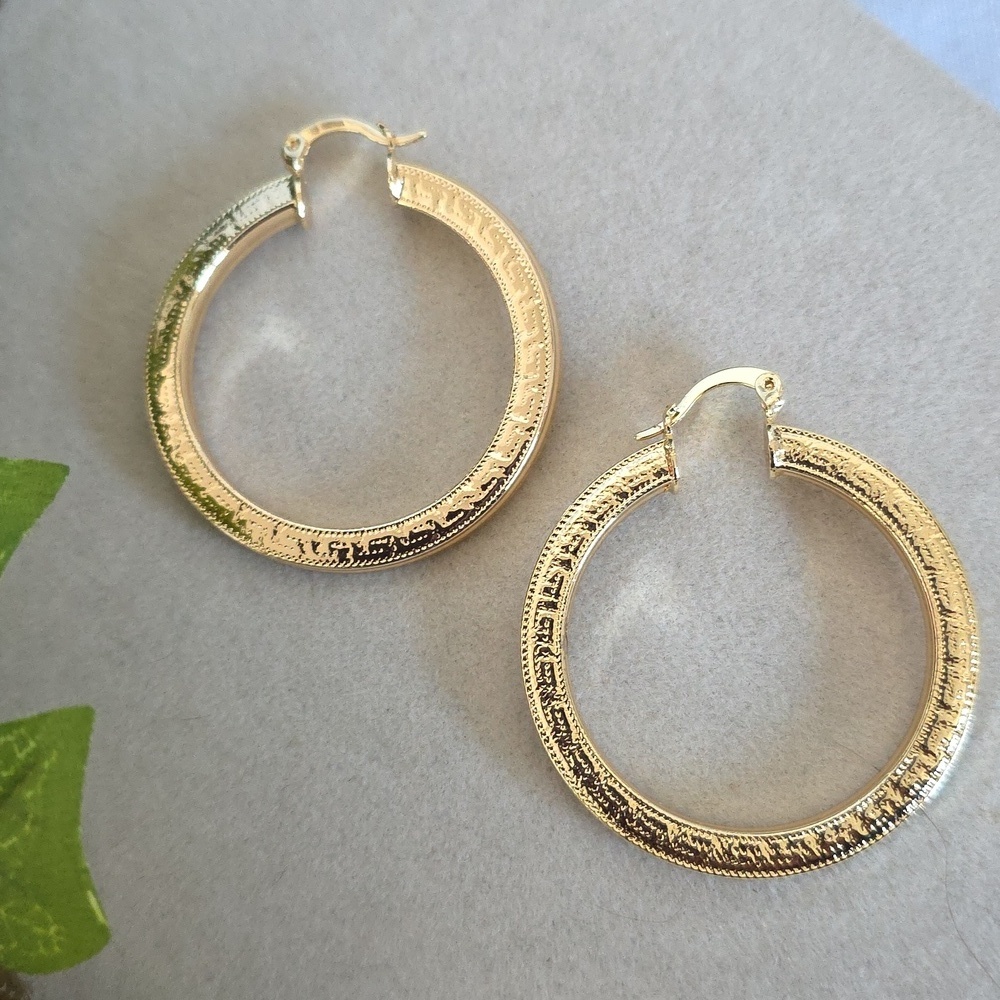 Gold Hoop Earrings Greca / Greek Key Design